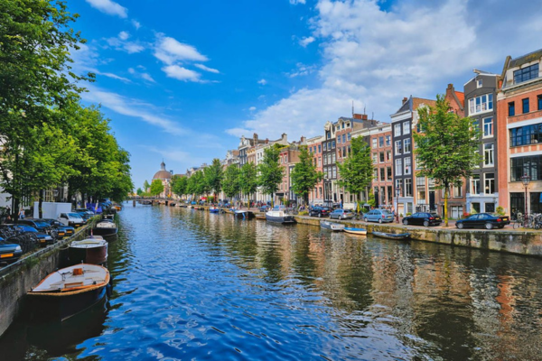 Destinasi Tour Luar Negeri Amsterdam
